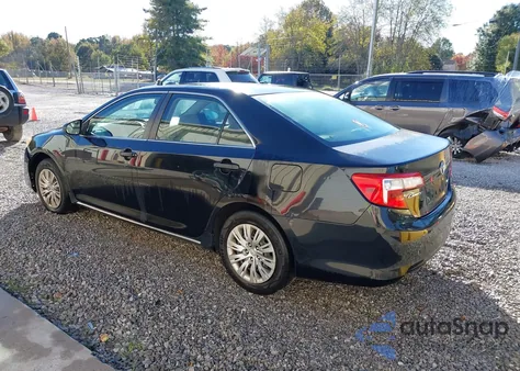 2012 Toyota Camry Le z USA, uszkodzony, nr VIN 4T1BF1FK7CU021829